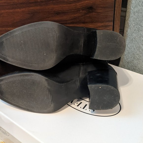 Women's Steve Madden Odo Booties - Picture 2 of 2